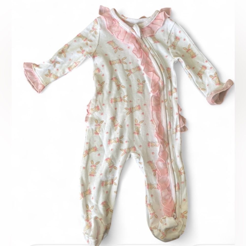 Baby Essentials Pink and Cream Bunny Footie/ Sleep and Play/ Pajamas/ Onesie